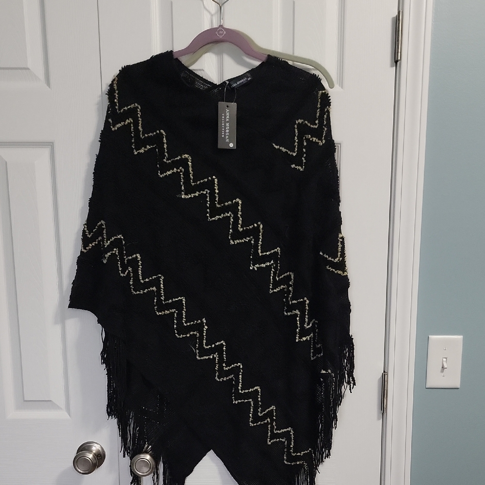 Chic Black Poncho with Cream Zigzag by Catherine Malandrino